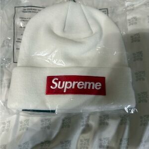 Supreme New Era Box Logo Beanie White NWT in bag
